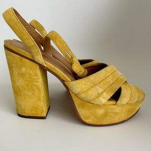 Platform size 6 Coach